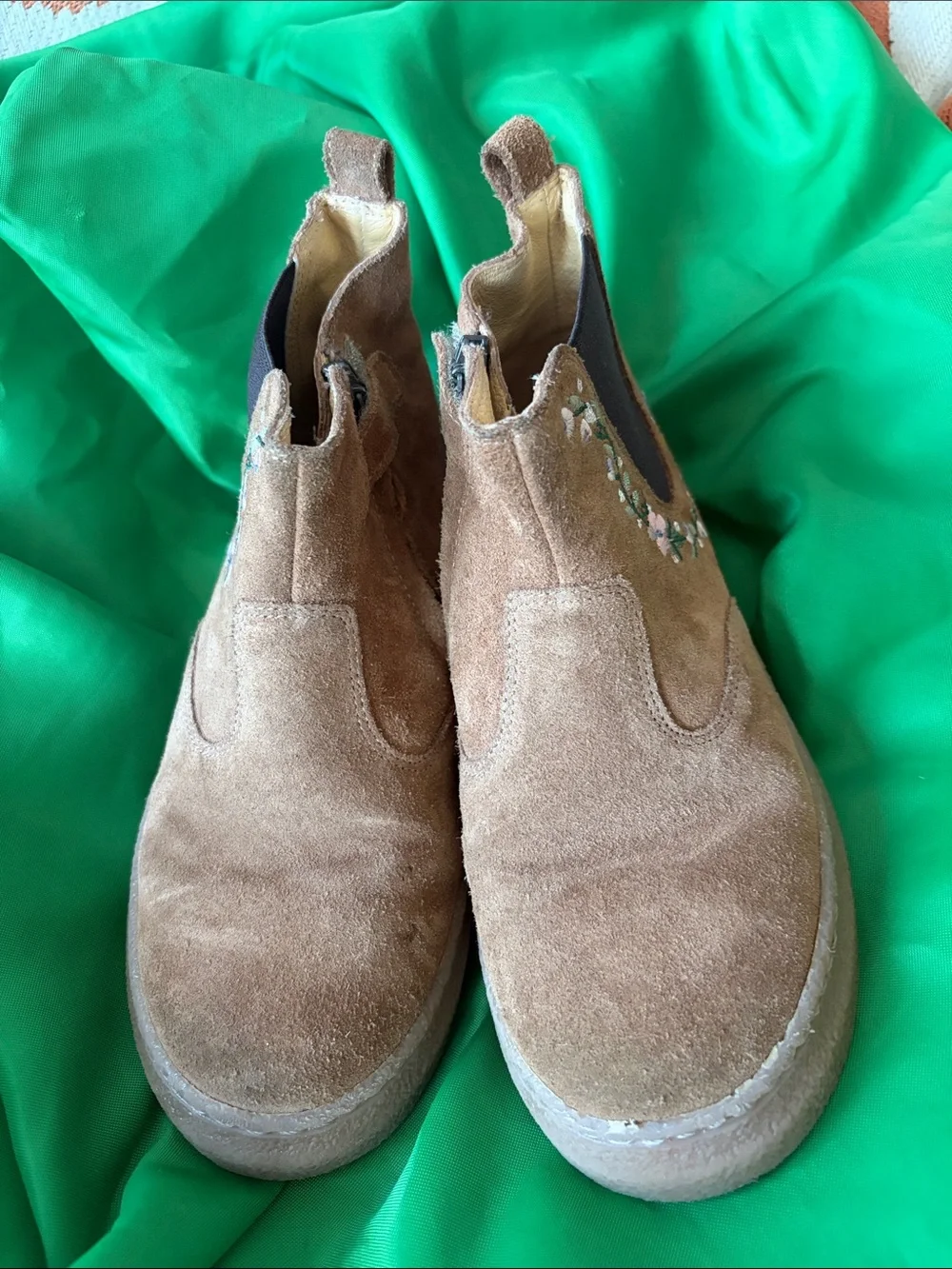 Pom D’api Girls Brown Suede Floral Chelsea Boots